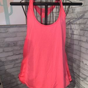 Under Armour workout tank top L